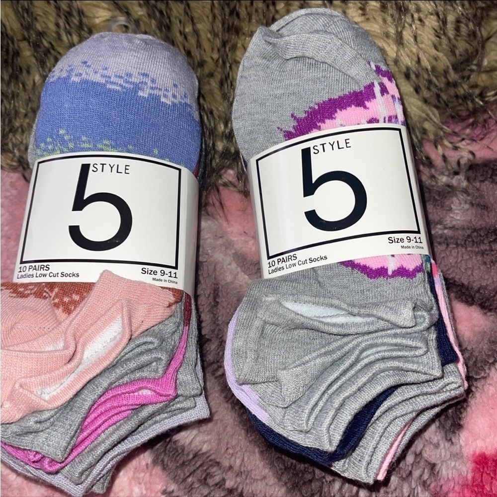 2 (10 packs ) ladies socks